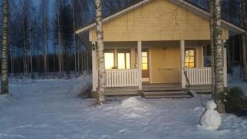 Фото номера Коттедж с 2 спальнями и сауной Дома для отпуска Koskelon Lomamökit г. Rääkkylä 53